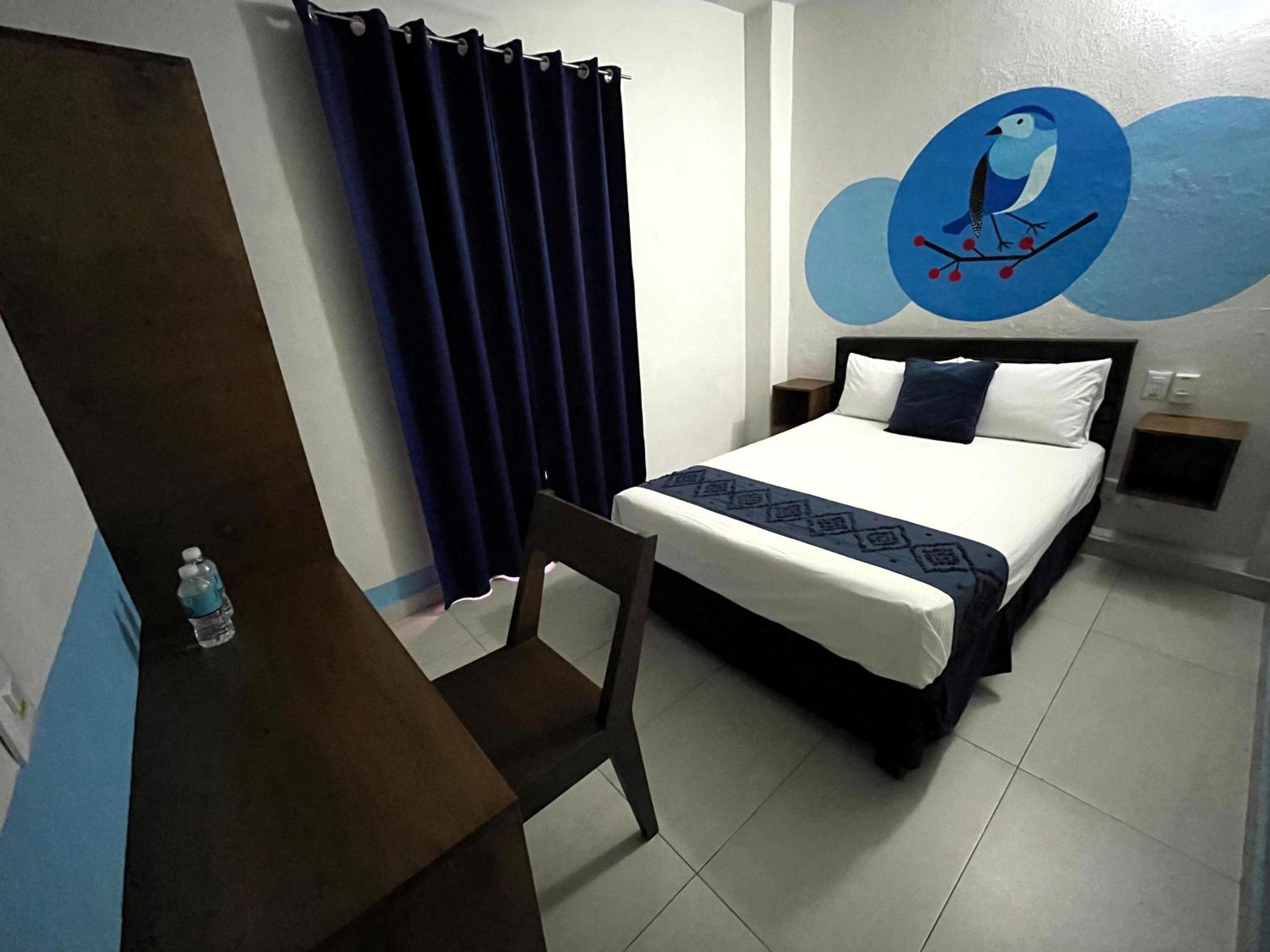 Hotel Juarez 70 Colima Extérieur photo
